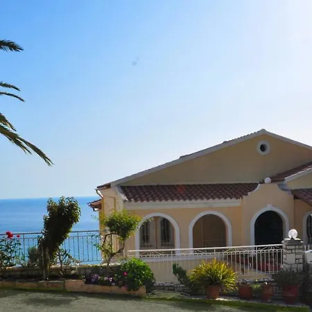Apartments With Pool Maria On Agios Gordios Beach Exterior photo